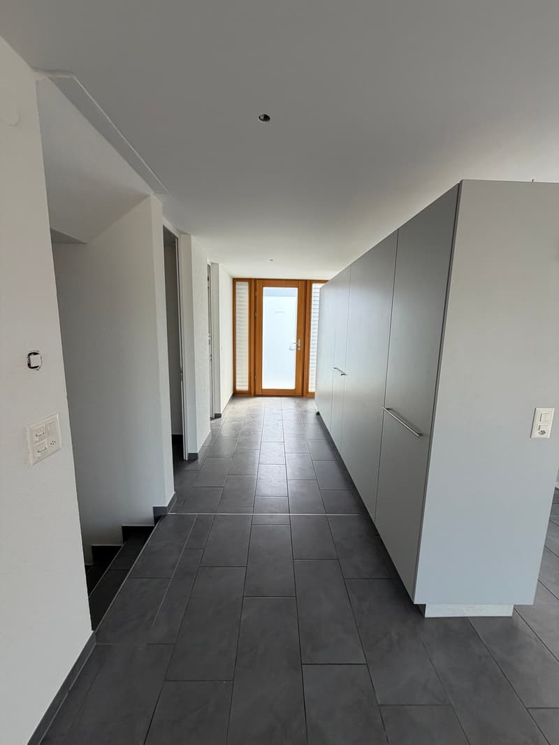 Modernes 5-Zimmer-Reihenhaus mit grossem Garten und hochwertiger Ausstattung in Abtwil SG (2)