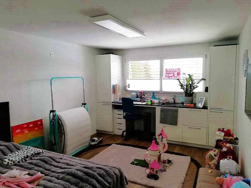 Exklusive 4.5-Zimmer-Gartenwohnung mit Doppelgarage und traumhaftem Aussenbereich (13)