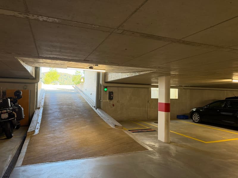 Moderne 3.5-Zimmer-Wohnung in Frick – hell, grosszügig und mit gedecktem Sitzplatz (15)