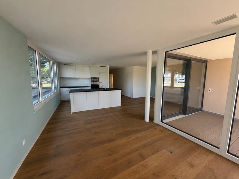 Moderne 3.5-Zimmer-Wohnung in Frick – hell, grosszügig und mit gedecktem Sitzplatz (1)