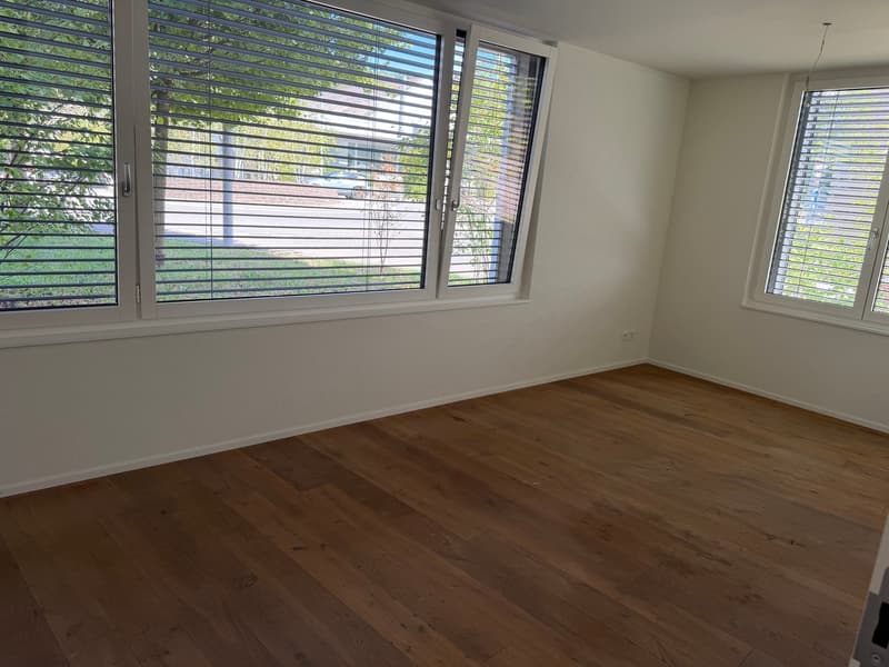 Moderne 3.5-Zimmer-Wohnung in Frick – hell, grosszügig und mit gedecktem Sitzplatz (13)