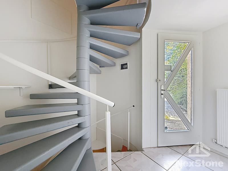 Charmant 2 pièces avec balcon (2)