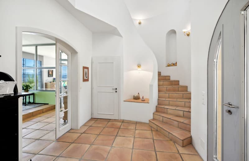 7.5-Zi.-Terrassenhaus mit Pool und Seesicht in Bellerive kaufen (9)