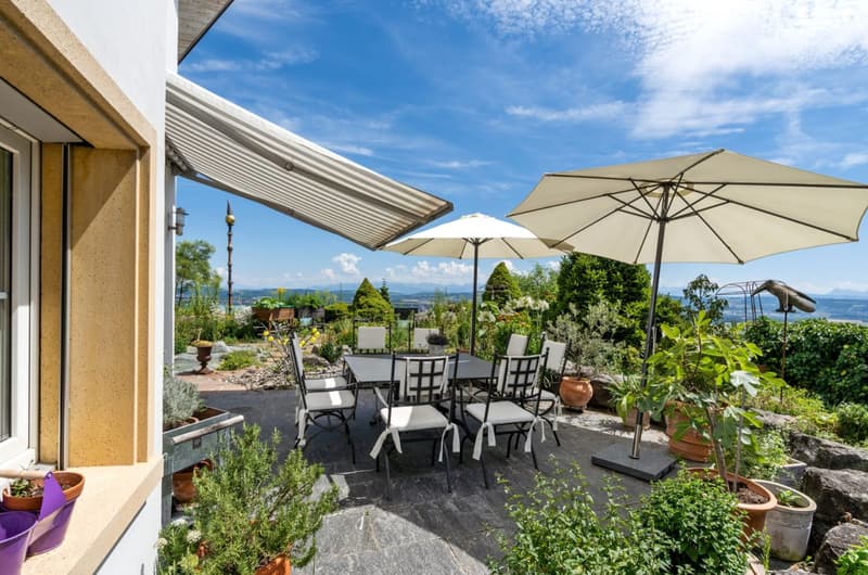 11-Zimmer-Villa mit Pool und Panoramaseesicht in Bellerive kaufen (4)