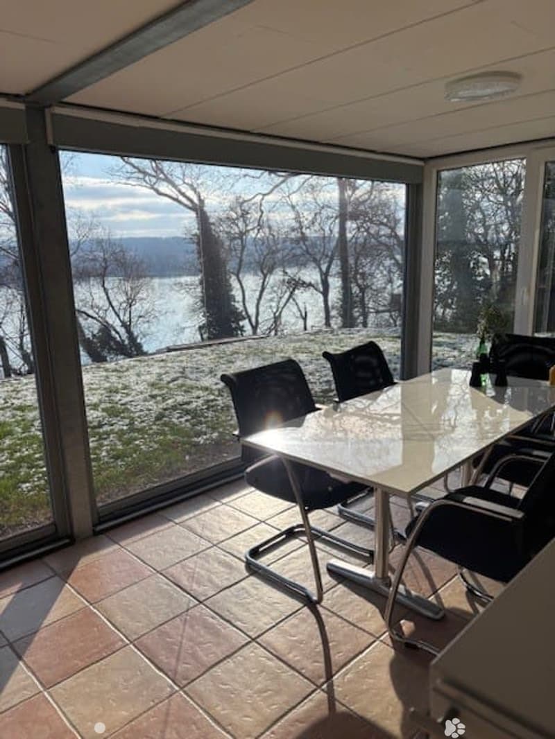 Stilvolle 7-Zimmer-Villa mit Seesicht in Biel kaufen (3)