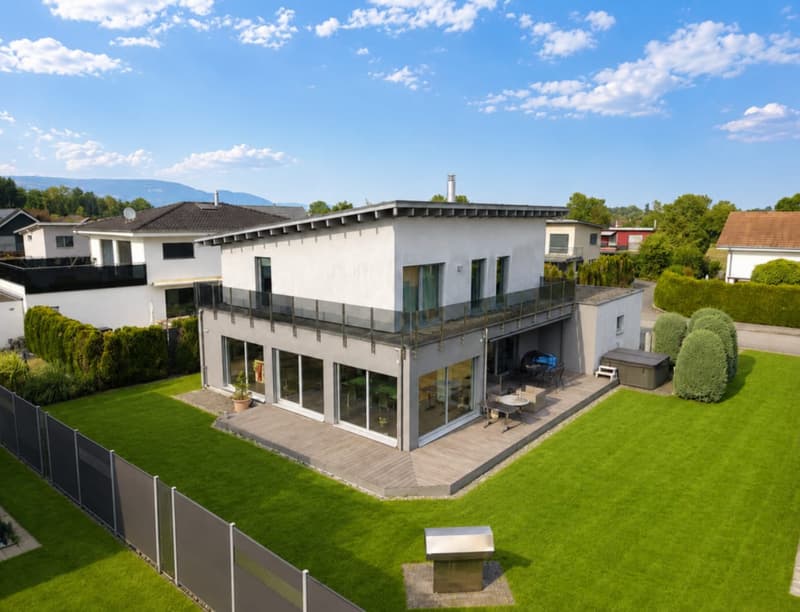 7.5-Zimmer-Einfamilienhaus mit Balkon & Garten in Kriegstetten kaufen (4)