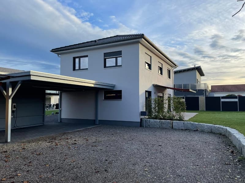 Neues 6.5-Zi-EFH mit Garten und Carport in Kriegstetten kaufen (1)
