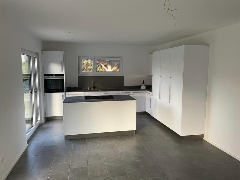 Neues 6.5-Zi-EFH mit Garten und Carport in Kriegstetten kaufen (3)
