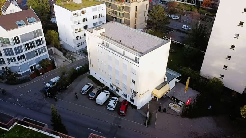 Wohn- und Geschäftshaus mit 29 Einheiten in Binningen kaufen (2)