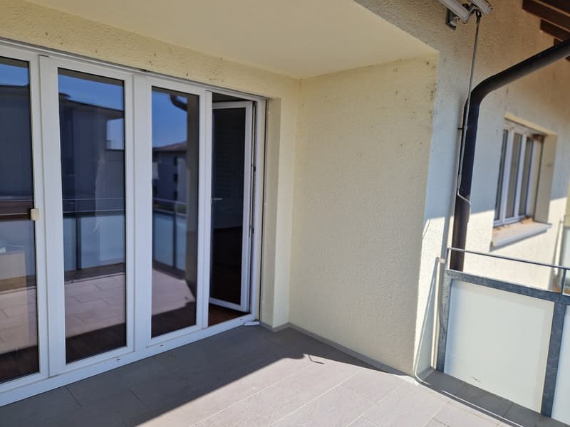Helle 3.5-Zimmer-Wohnung mit Balkon und Tiefgaragenplatz (14)