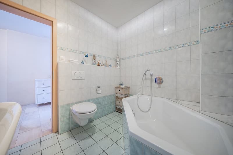 Günstige 4.5-Zimmer-Wohnung im 1. OG in Breitenbach – modern, familienfreundlich und mit Balkon (9)