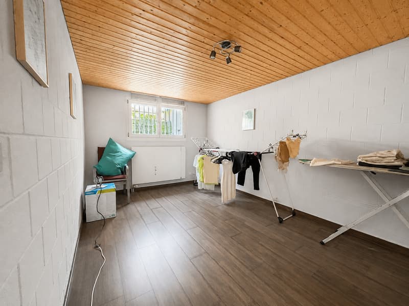 Sutter-Hüsli: 4.5-Zimmer-Reiheneinfamilienhaus in Aesch (Im Baurecht) (10)