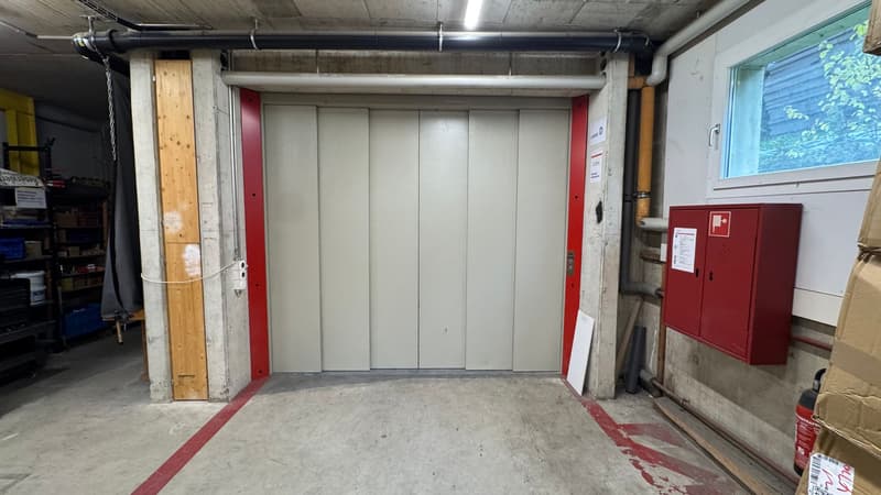 Central storage space in the Burgdorf industrial zone (14)