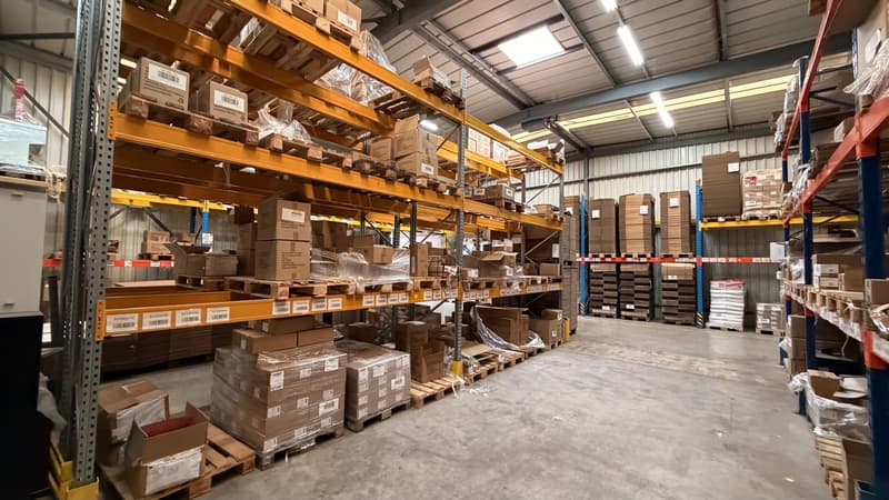 Lager- und Produktionsfläche im Industriegebiet von Burgdorf zu vermieten (6)