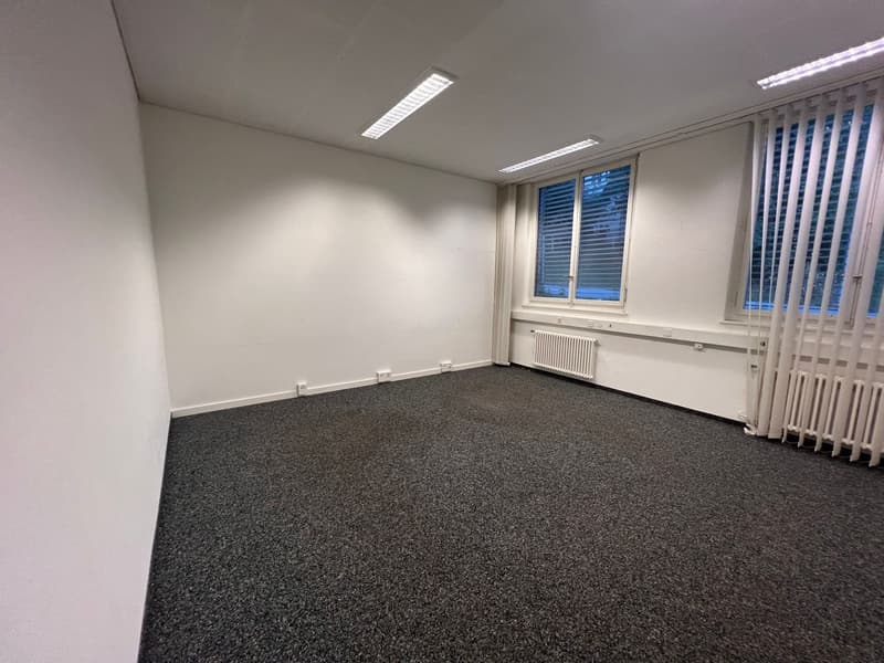 Affordable commercial, storage, and office space for rent from 10m2 (2)