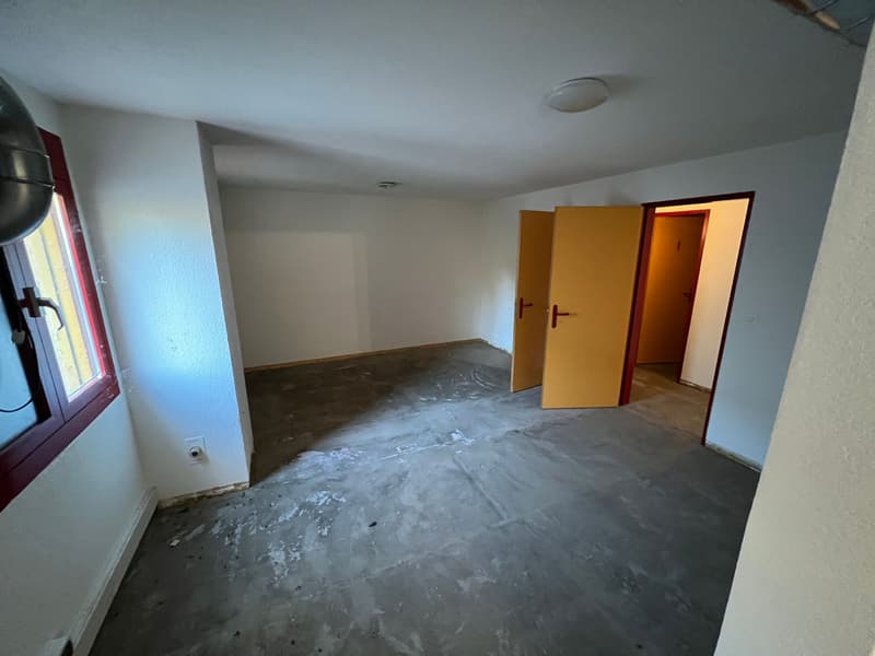 Attractive commercial space for rent in Lausen (8)
