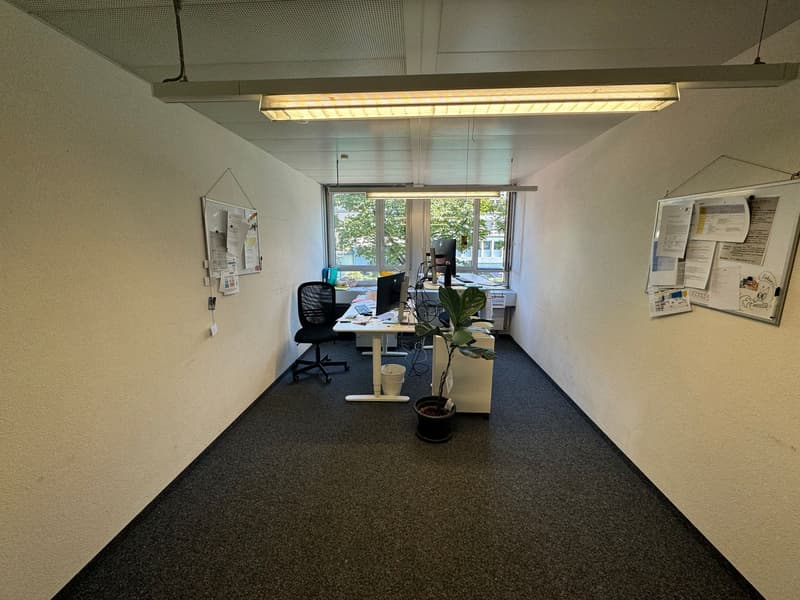 Zentrale Büro- und Gewerbefläche mit Blick auf die Aare (11)