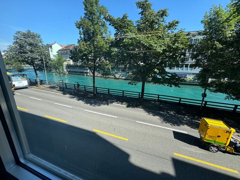 Zentrale Büro- und Gewerbefläche mit Blick auf die Aare (13)