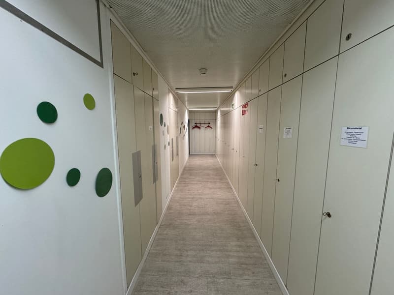 Zentrale Büro- und Gewerbefläche mit Blick auf die Aare (5)