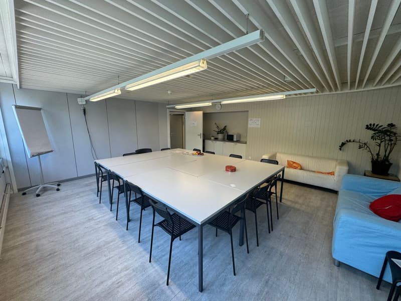 Zentrale Büro- und Gewerbefläche mit Blick auf die Aare (9)