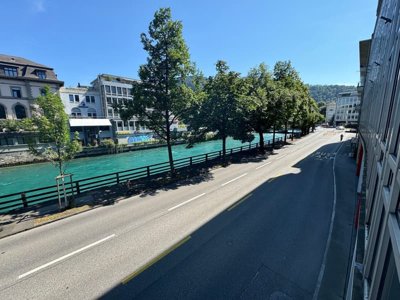 Zentrale Büro- und Gewerbefläche mit Blick auf die Aare (23)