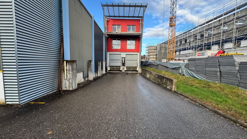 Espace de stockage spacieux à louer à Burgdorf (12)