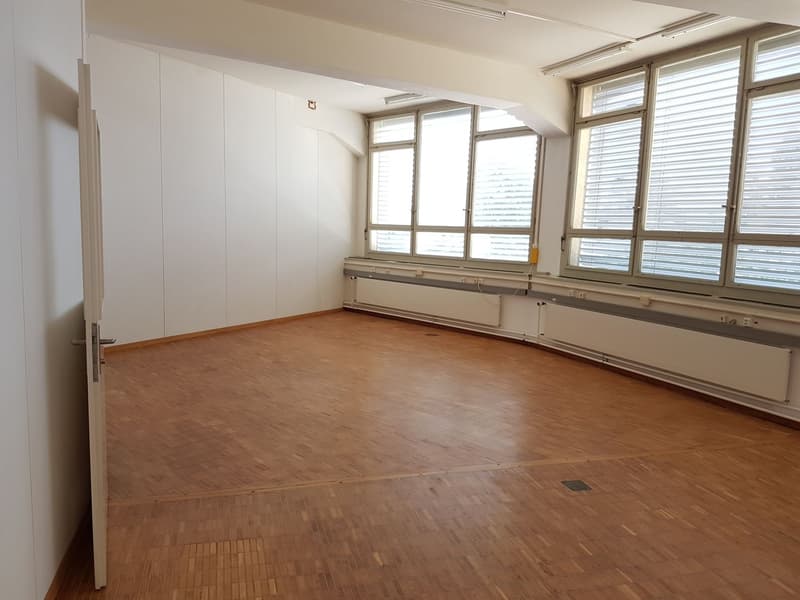 Attractive commercial/ office space in the center of Solothurn (4)