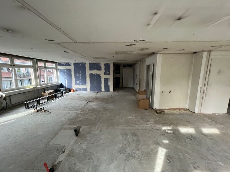 Zentrale Büro- und Gewerbefläche im Rohbau zu vermieten (4)