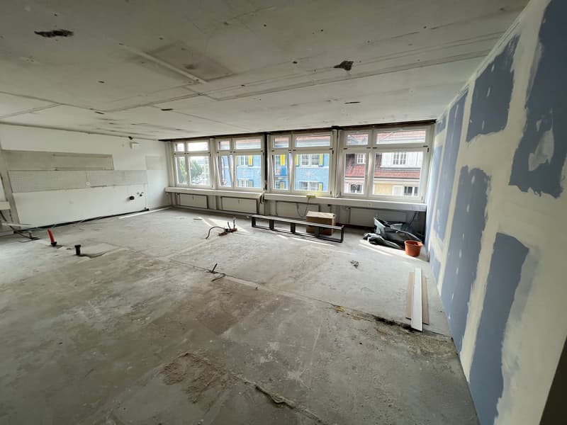 Zentrale Büro- und Gewerbefläche im Rohbau zu vermieten (9)