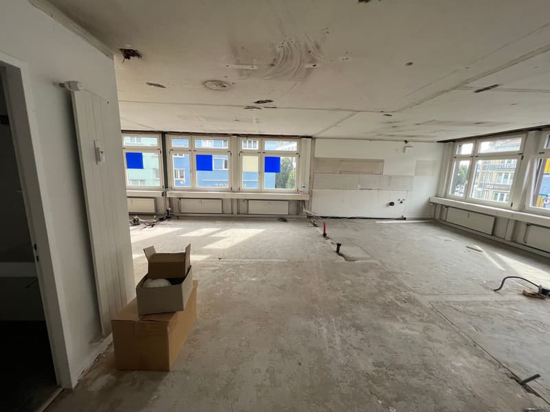 Zentrale Büro- und Gewerbefläche im Rohbau zu vermieten (8)