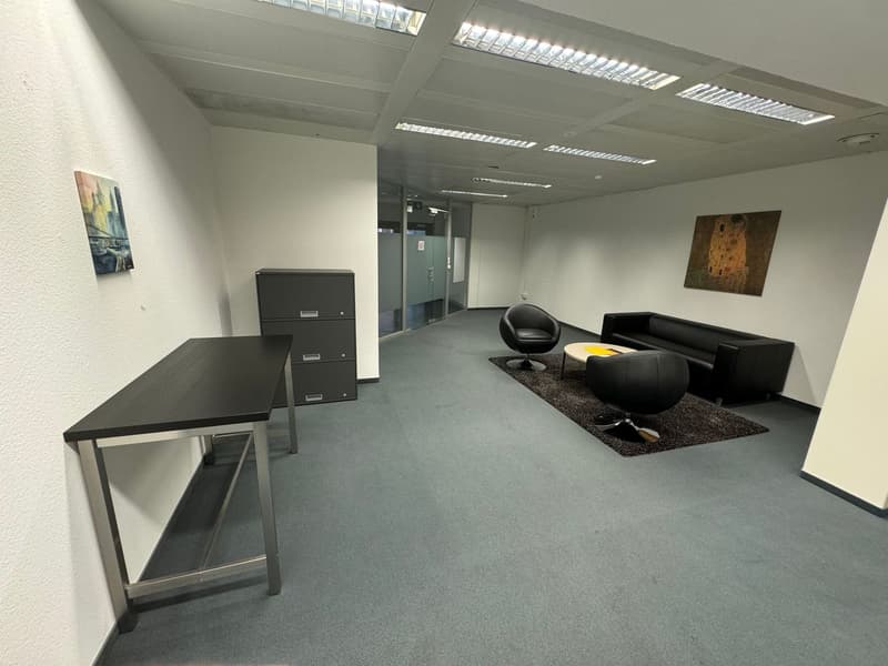 Attraktiver Bürostandort im Steuerparadies (3)
