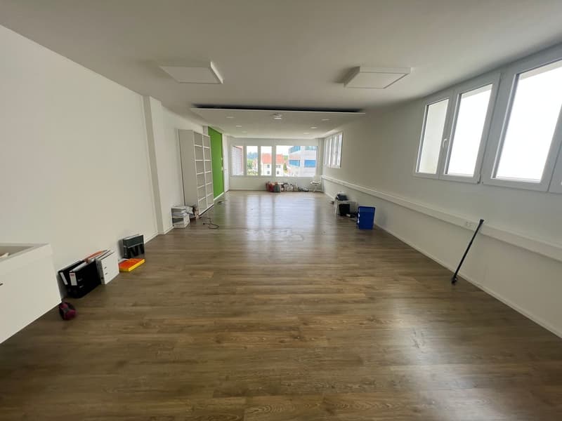 Gewerbefläche in Oftringen zu vermieten (7)