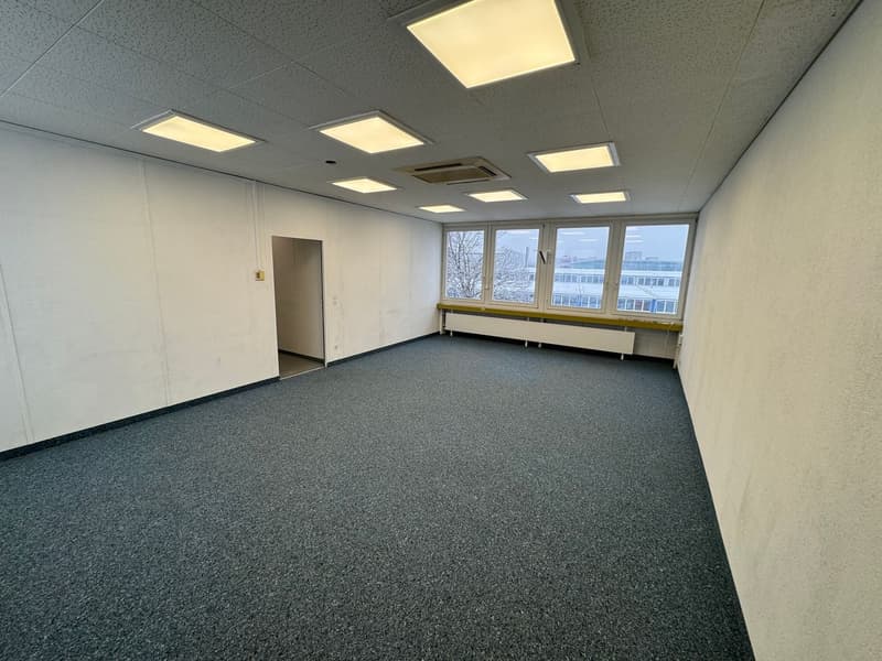 Geräumige Büro- und Gewerbefläche in Weinfelden zu vermieten (4)