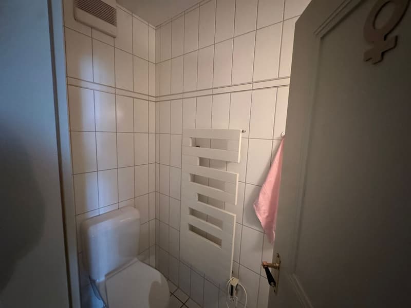 Büroräumlichkeit im Herzen von Altdorf zu vermieten (8)