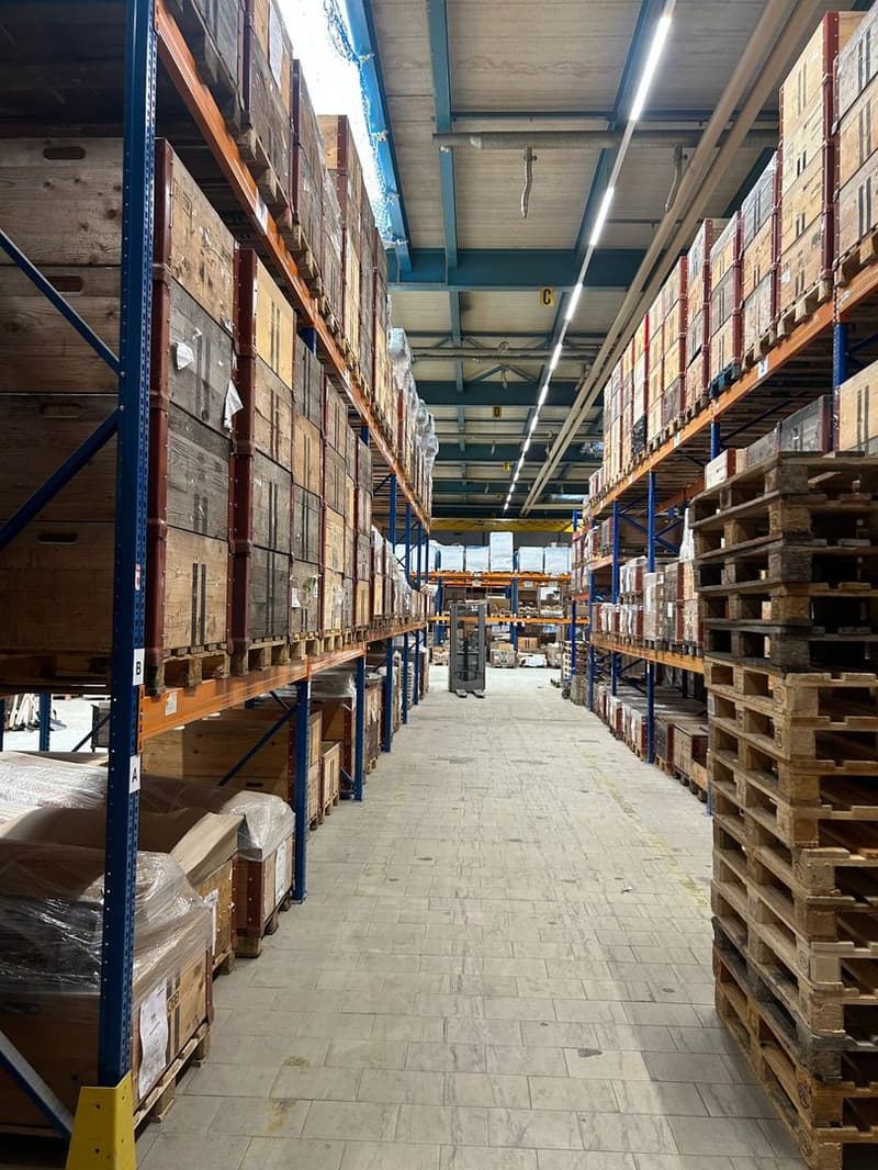 Neu sanierte und helle Produktionsfläche im Erdgeschoss! (9)