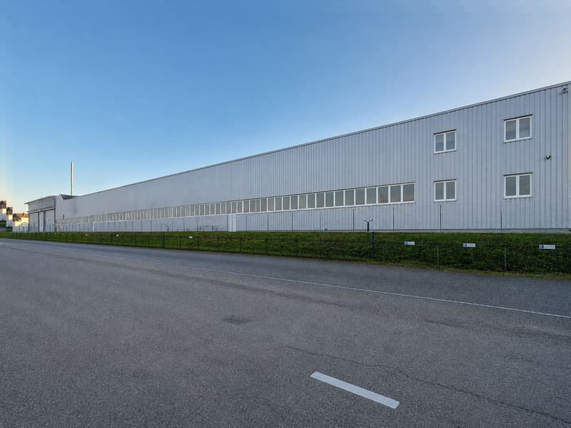 Neu sanierte und helle Produktionsfläche im Erdgeschoss! (5)