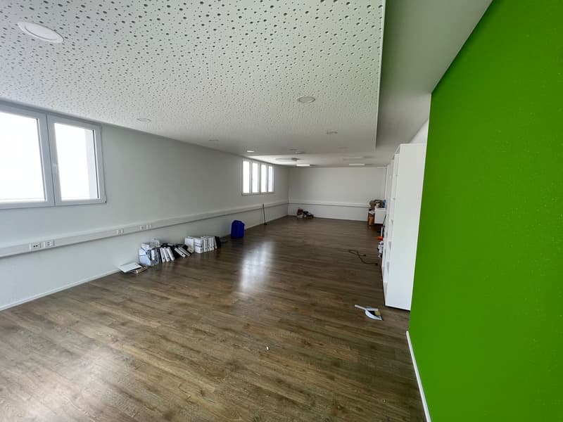 Büro-/ Gewerbefläche in Oftringen zu attraktiven Konditionen (9)