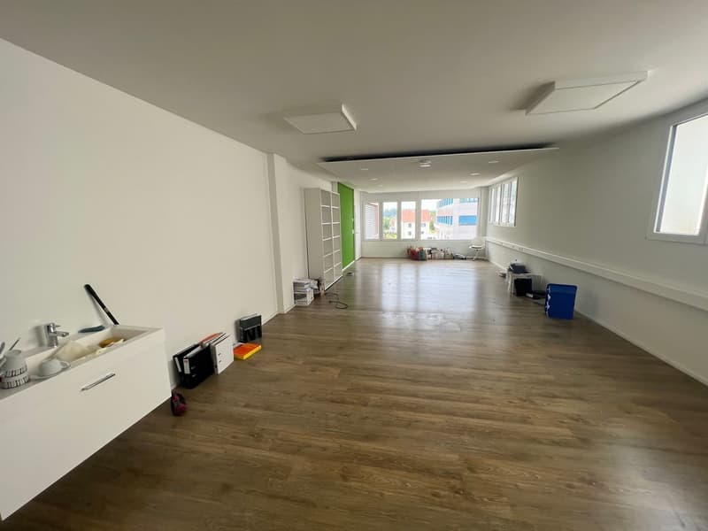 Büro-/ Gewerbefläche in Oftringen zu attraktiven Konditionen (6)