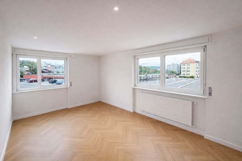 Charmant appartement de 3.5 pièces à La Chaux-de-Fonds (3)