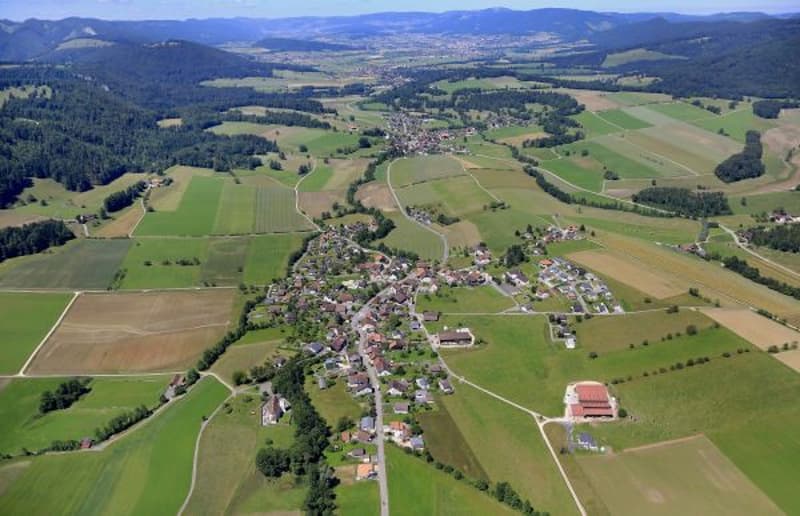Magnifique 3,5 pièces sur plan - plain-pied, vue nature et cours d'eau - Corban (7)