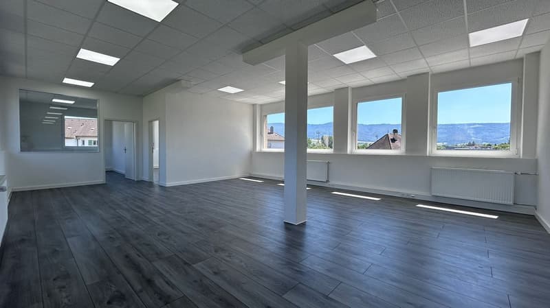 À louer – Local commercial / bureaux d’environ 75 m² au centre de Delémont (8)