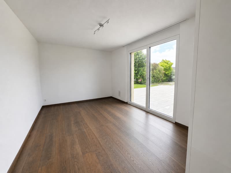 Splendide villa individuelle de 7.5 pièces avec espace wellness et piscine (8)