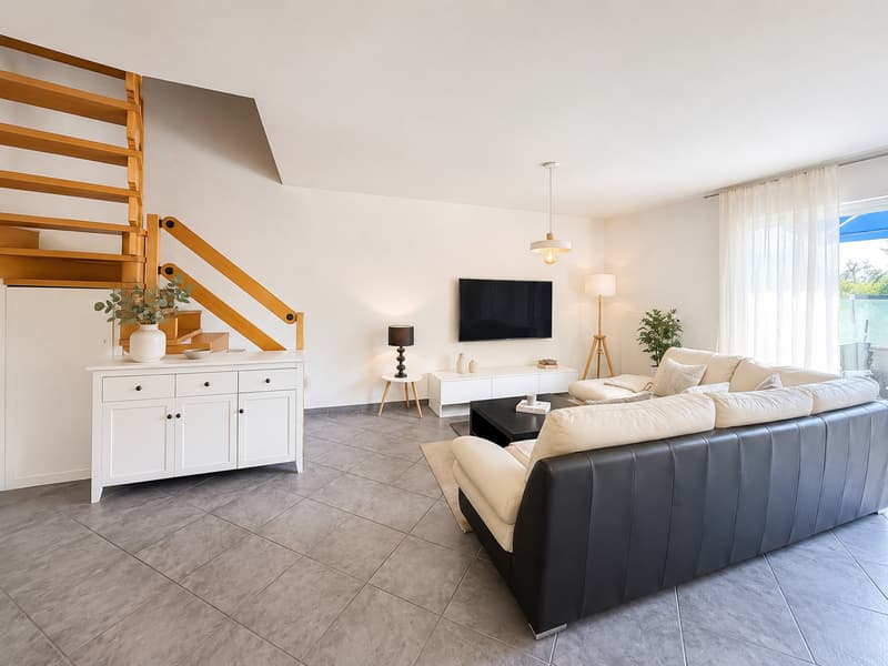 Superbe duplex lumineux de 3,5 pièces idéalement situé (4)