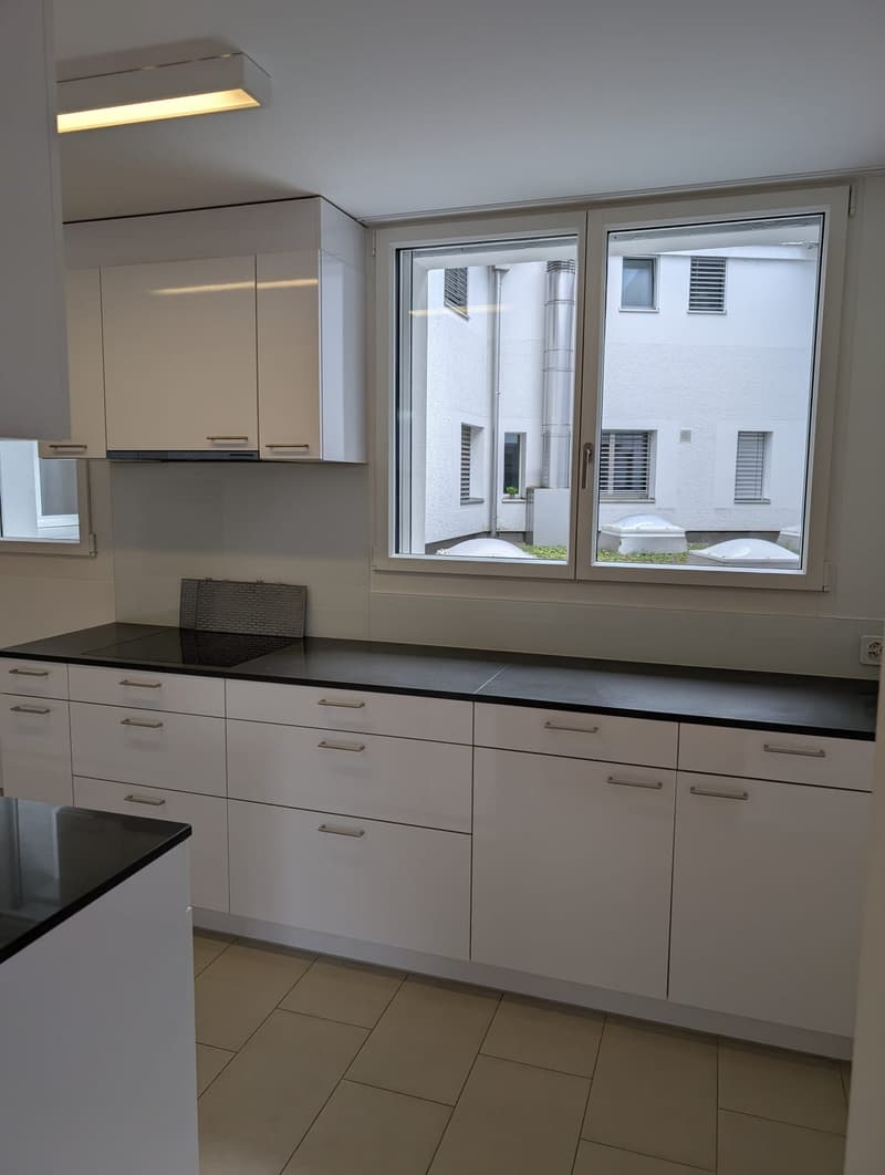 Zentrale 4.5-Zimmerwohnung beim Bahnhof Luzern (5)