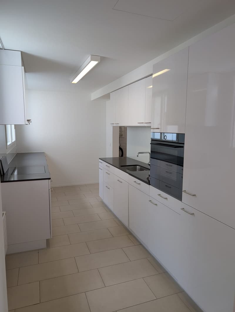 Zentrale 4.5-Zimmerwohnung beim Bahnhof Luzern (4)
