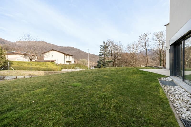 Moderna casa unifamiliare da 6 locali (12)