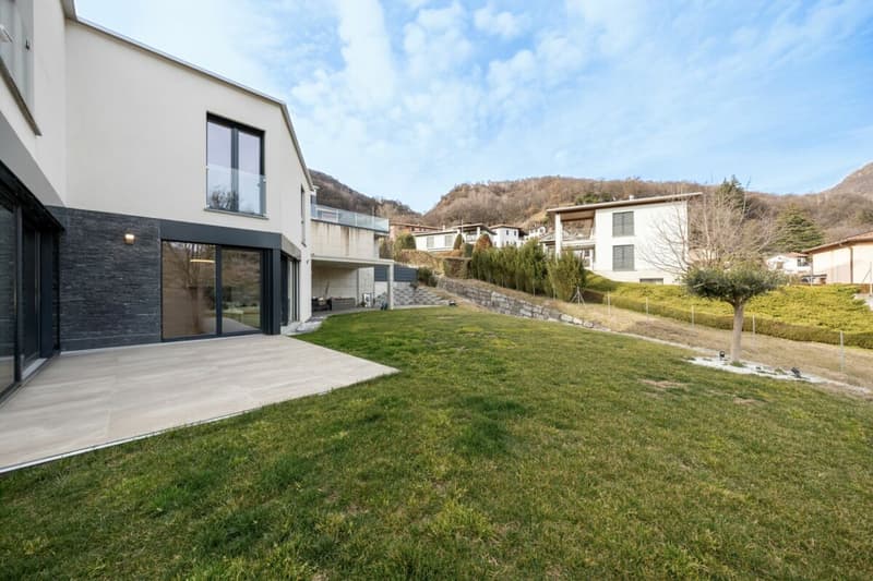 Moderna casa unifamiliare da 6 locali (11)