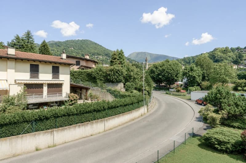 Appartamento 4.5 locali nel verde con piscina (17)