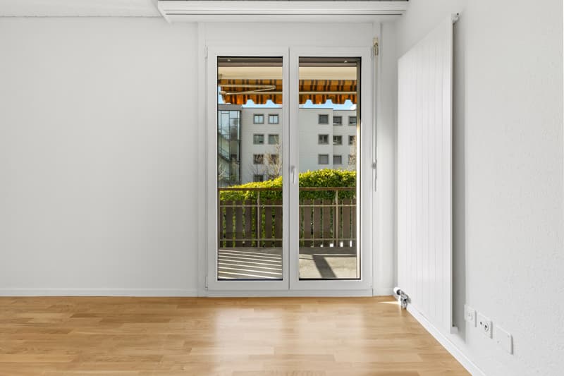 Raum mit Verbindung Balkon