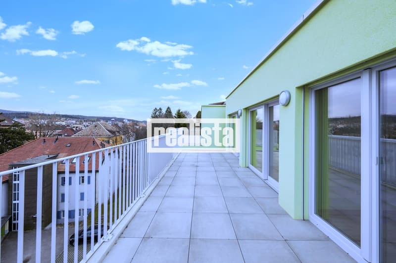 Penthouse de 5.5 pièces neuf et lumineux (2)